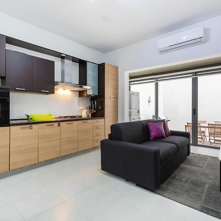 Centre Paceville Apt With Terrace, Bbq & Wifi By 360 Estates San Julián Exterior foto