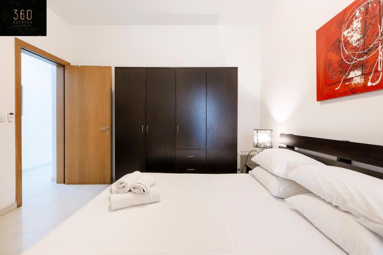 Centre Paceville Apt With Terrace, Bbq & Wifi By 360 Estates San Julián Exterior foto